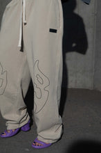 Load image into Gallery viewer, &quot;88&quot; Vanilla SWEATPANTS

