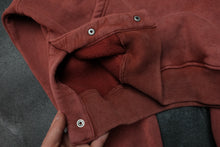 Load image into Gallery viewer, BALBUS RELIC HOODIE – FADED OXIDE
